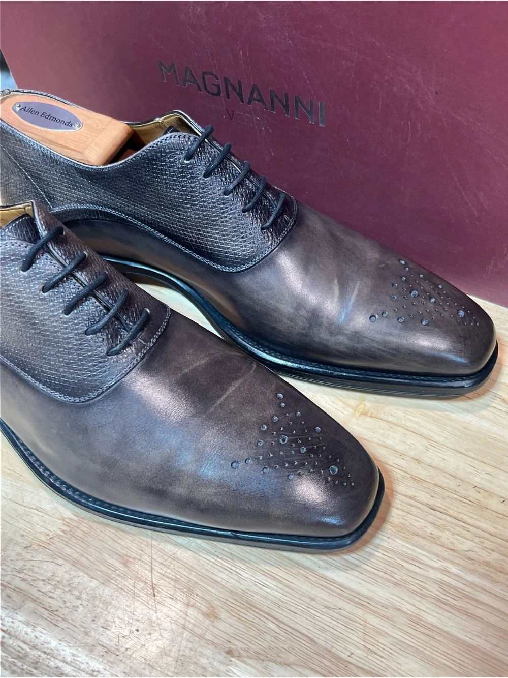Magnanni Men’s Smoke Gray Medallion Oxfords US Sz 7.5M Made In Spain 🇪🇸